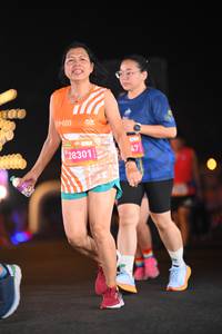 BIB: 
                            <button type="button" onclick="openModal(24379396)" class="btn btn-primary btn-sm float-right btn-popup" data-toggle="modal" data-target=".modal-high-quality">
                        <i class="fas fa-shopping-cart"></i> Add to Cart
                    </button>
                                            <button type="button" onclick="isThisMe(24379396, true)" class="btn btn-success btn-sm float-right btn-popup btn-isme hidden" data-toggle="tooltip" data-placement="bottom" title="นี่คือรูปของคุณใช่ไหม คลิกที่นี่เพื่อเอาเข้าอัลบั้ม">
                        <i class="fas fa-plus"></i> Add to album
                    </button>
                    <button type="button" onclick="isThisMe(24379396, false)" class="btn btn-warning btn-sm float-right btn-popup btn-isnotme hidden">
                        <i class="fas fa-ban"></i> Remove from album
                    </button>